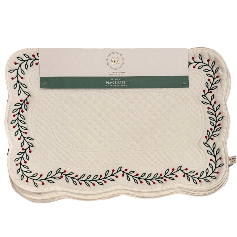 The Farmhouse By Rachel Ashwell 4 White Xmas Quilted Placemats Embroidered Holly